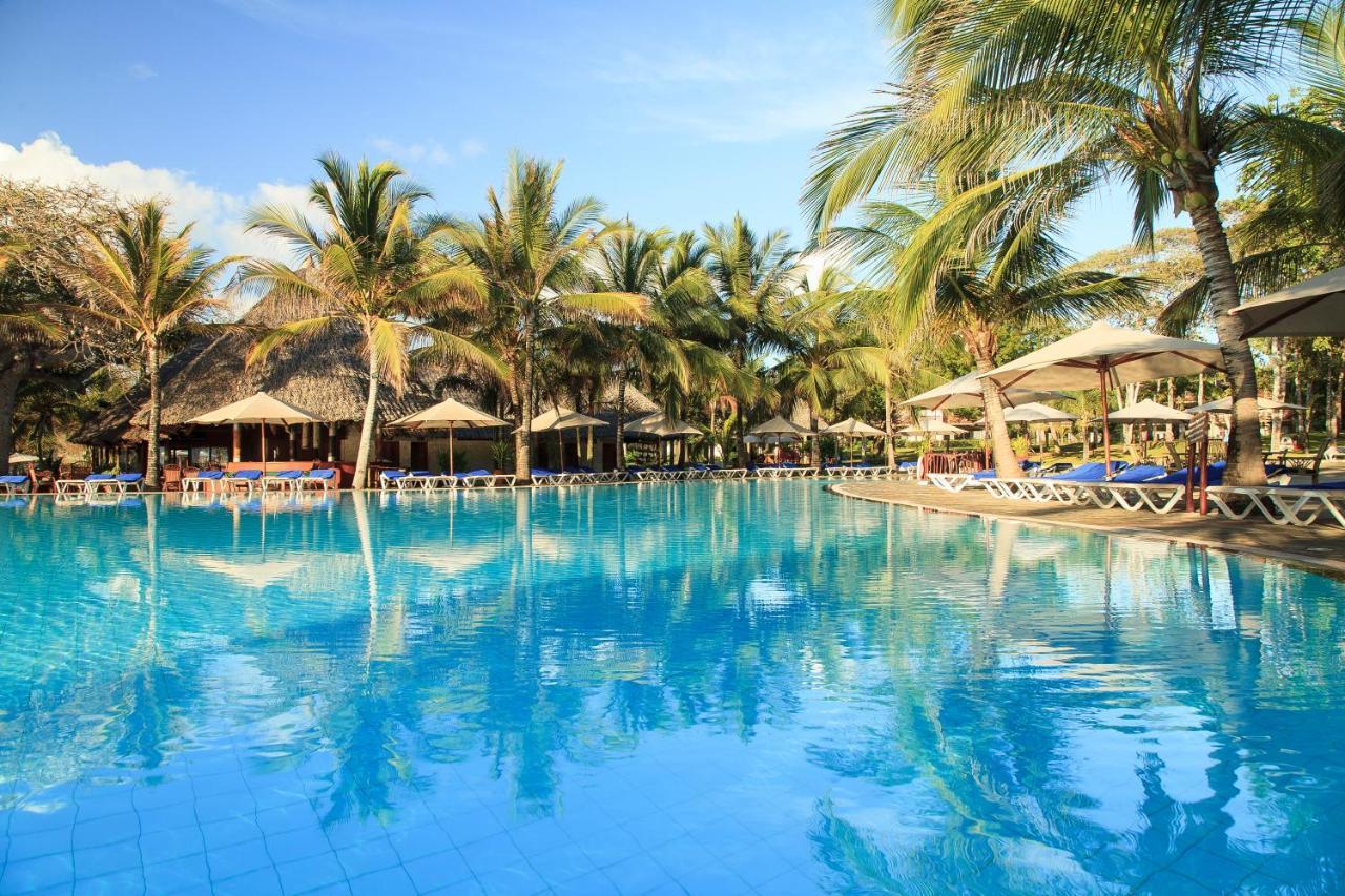 เบาบับ บีช รีสอร์ต Hotel เดียนีบีช ภายนอก รูปภาพ
